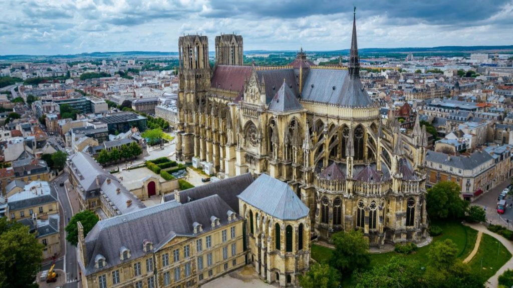 Reims Champagne Run Campus Article Cathedrale